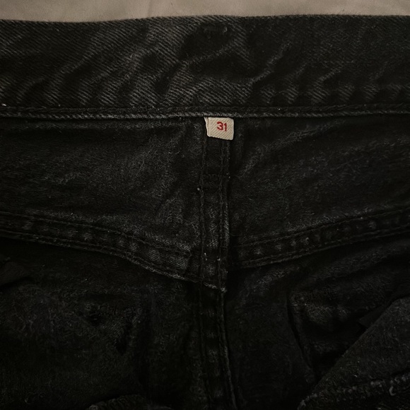 Levi’s black denim jeans - Picture 2 of 3